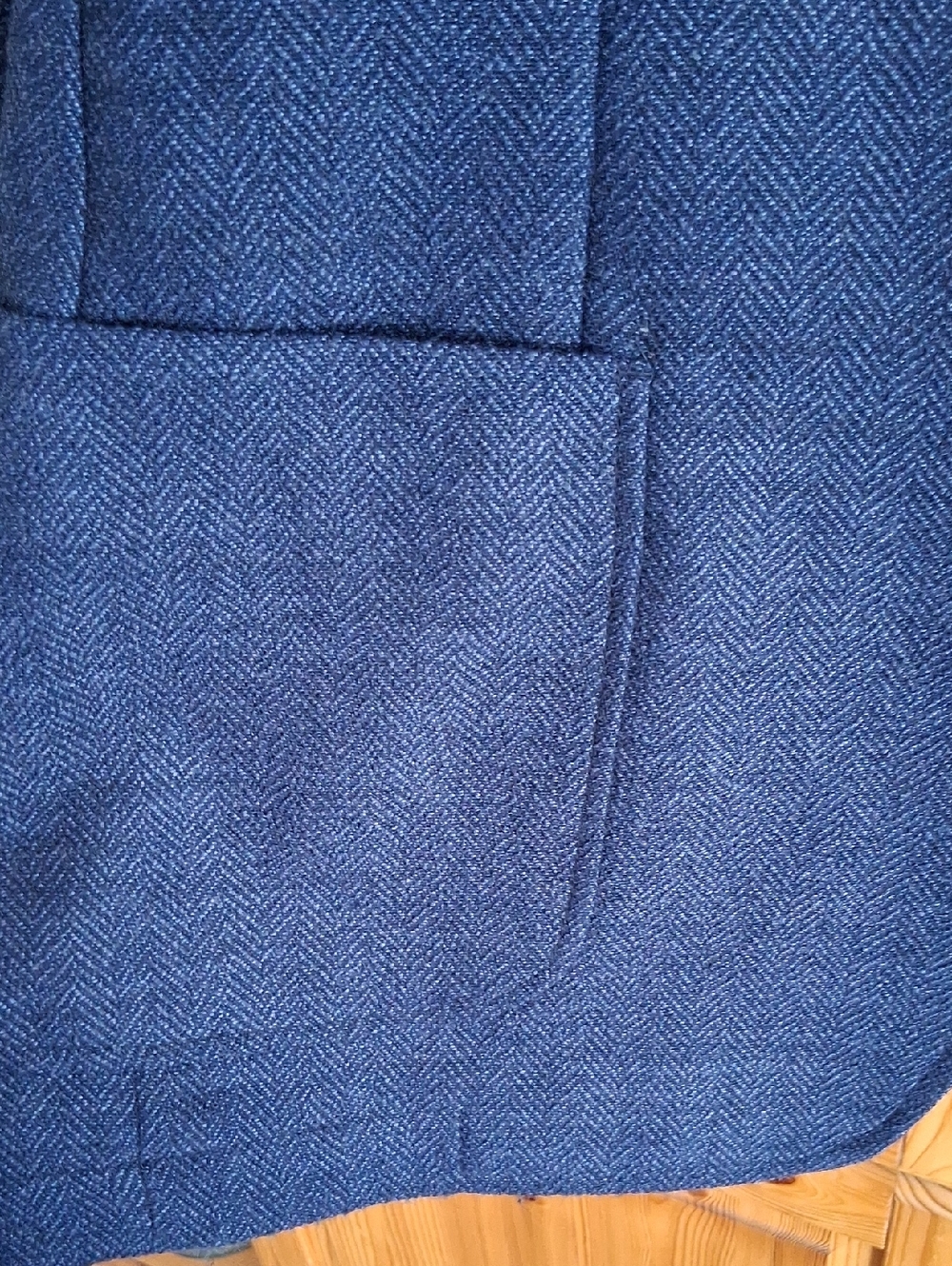 Calvin Klein Men's Wool Blend Navy Blue Herringbone Slim Fit  Blazer Size 42R - Picture 3 of 8